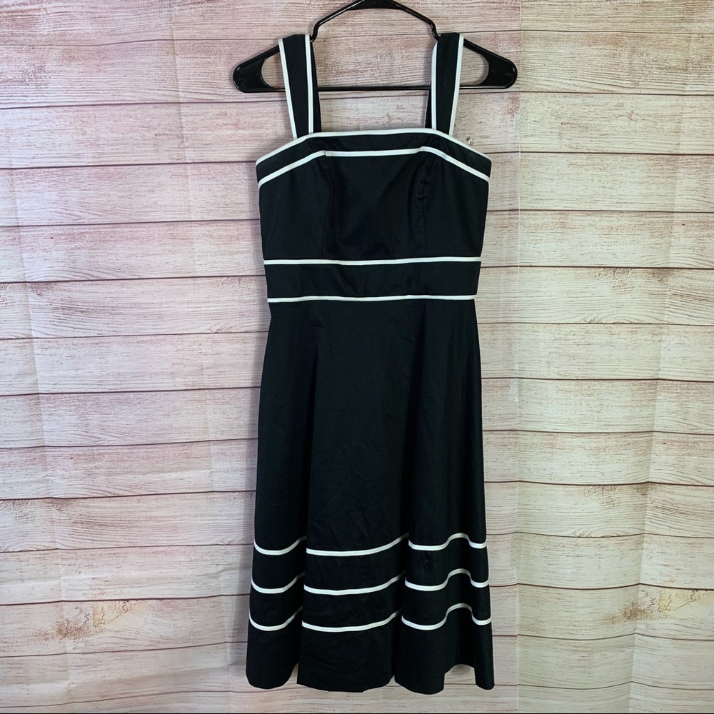 WHBM Black White Sleeveless‎ SunDress Size 2